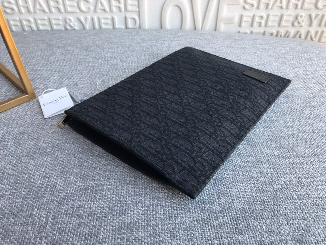 GLAMI A5 Pouch Black Unisex 10.5in/27cm CD 2ESCA338YSE_H03E
