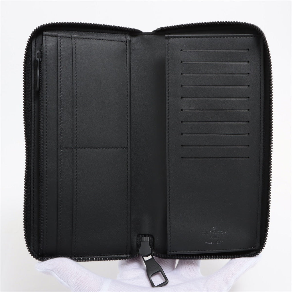 Louis Vuitton  Zippy Wallet Vertical M69047 Novartis