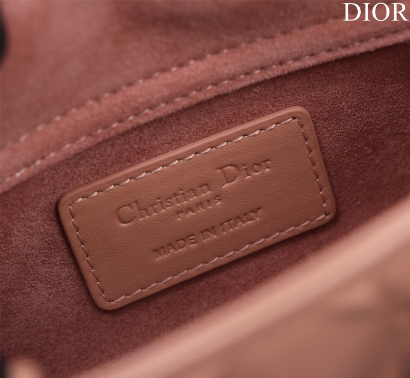 ELE - Dir Bags - 1672