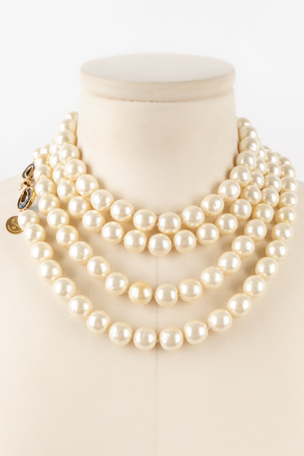 Collier / sautoir de perles nacrÃƒÆ’Ã‚Â©es Chanel