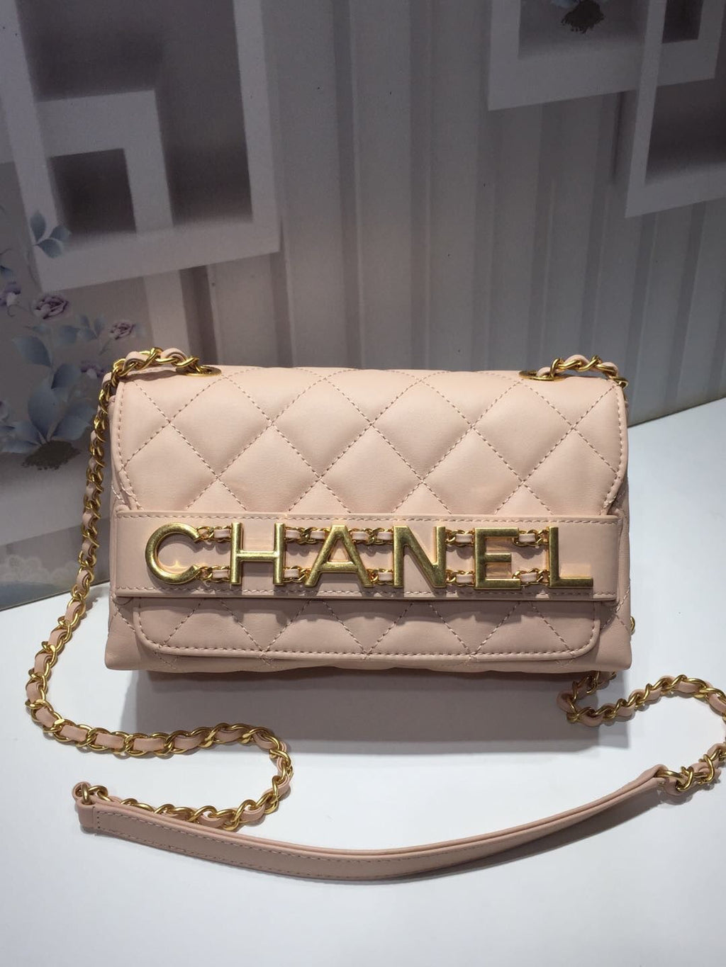 CHLFront Logo Small Flap Bag Gold Hardware Creme For Women, Women’s Handbags, Shoulder Bags 8.2in/21cm AS1490