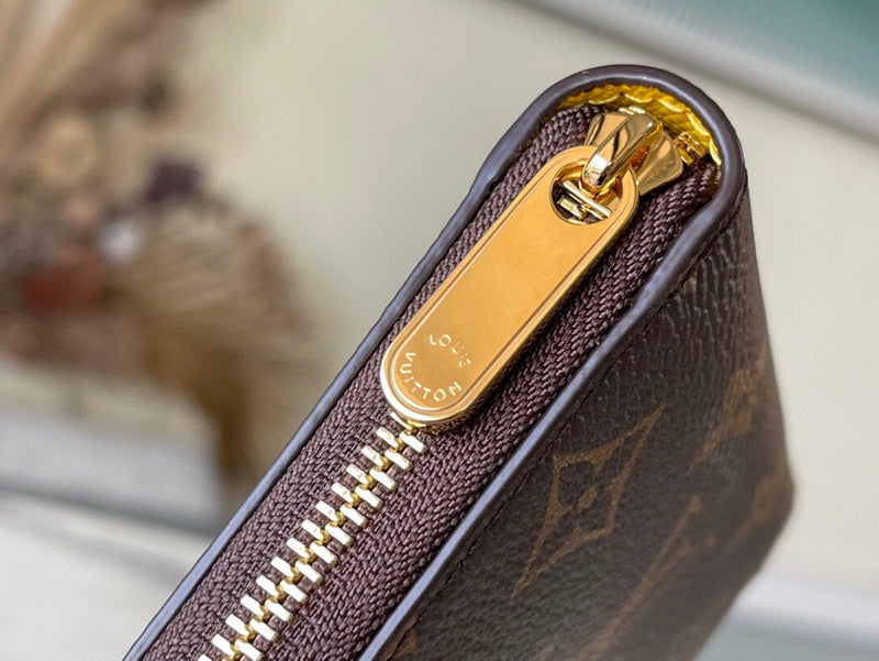 Fashion Lu-Vi bags - 4577