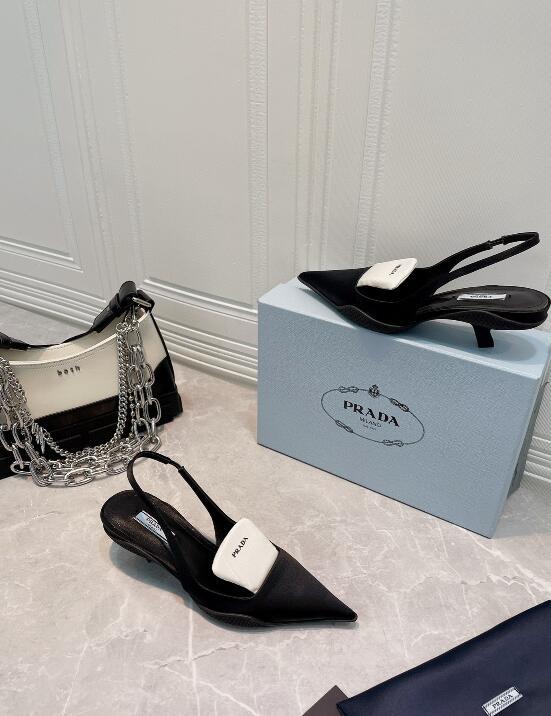 GlamyWomen Shoes - 636