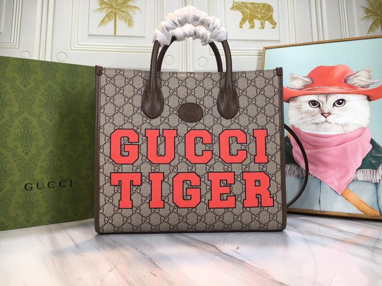 EN - Luxury Bags GCI 569