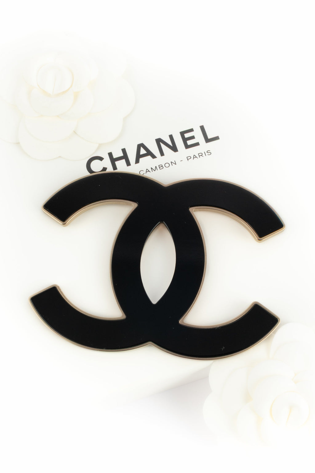 Broche cc Chanel Resort 2008