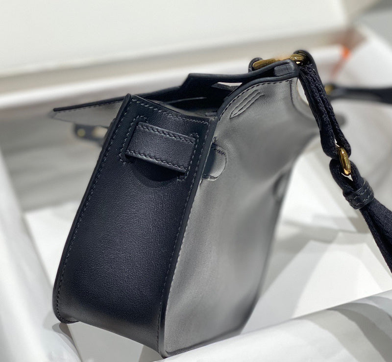 ELE - HMS Bags - 044