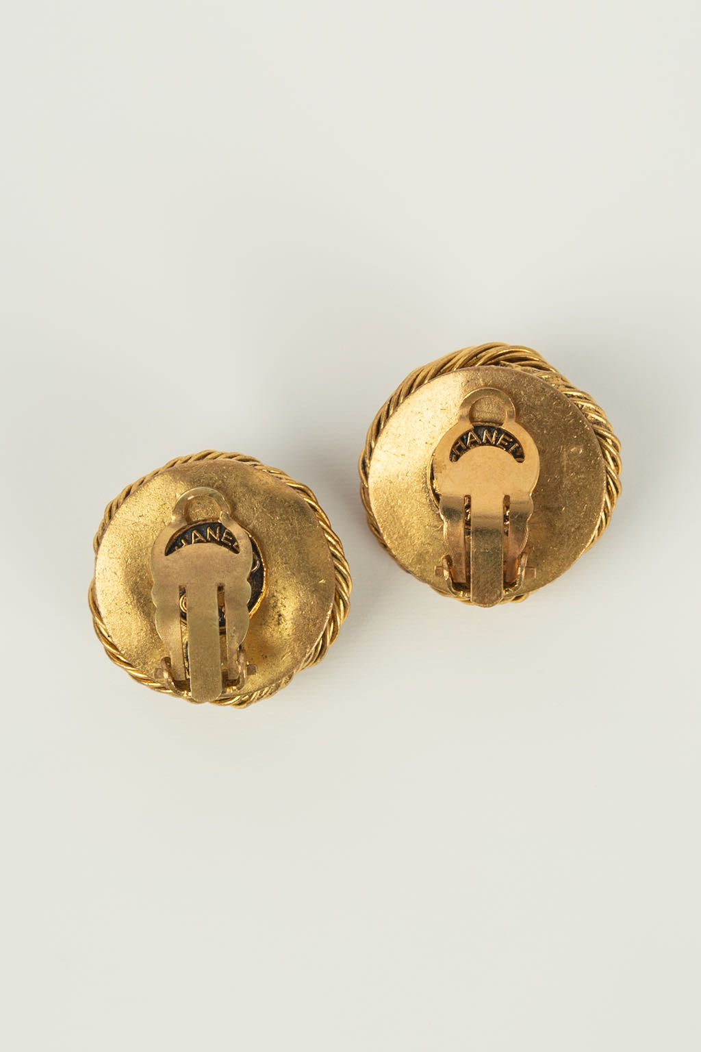 Boucles d'oreilles Chanel 1984
