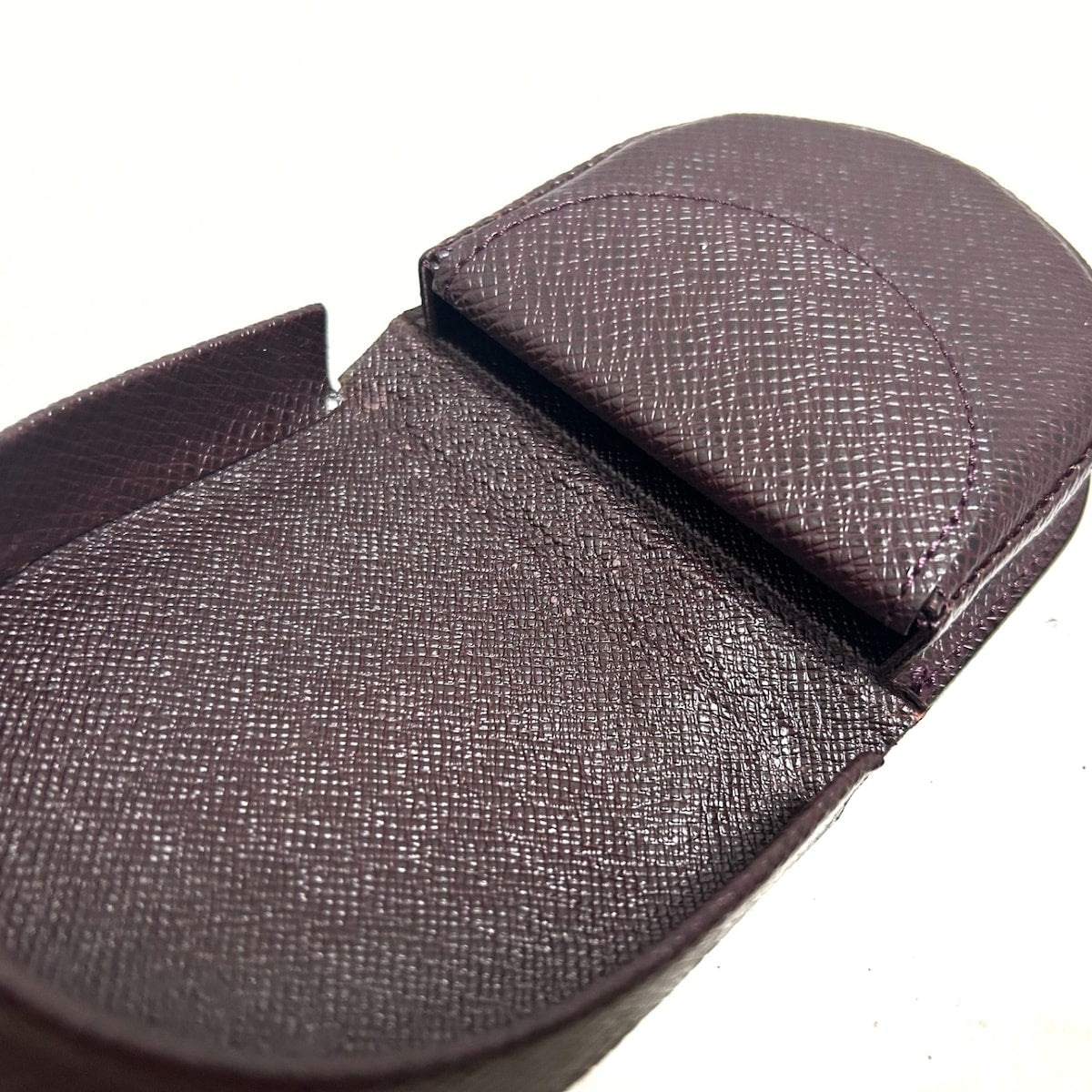 Louis Vuitton Porte Monnai Cuvette  Leather Wallet  ()
