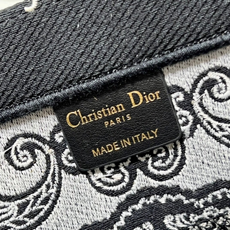 ELE - Dir Bags - 1378