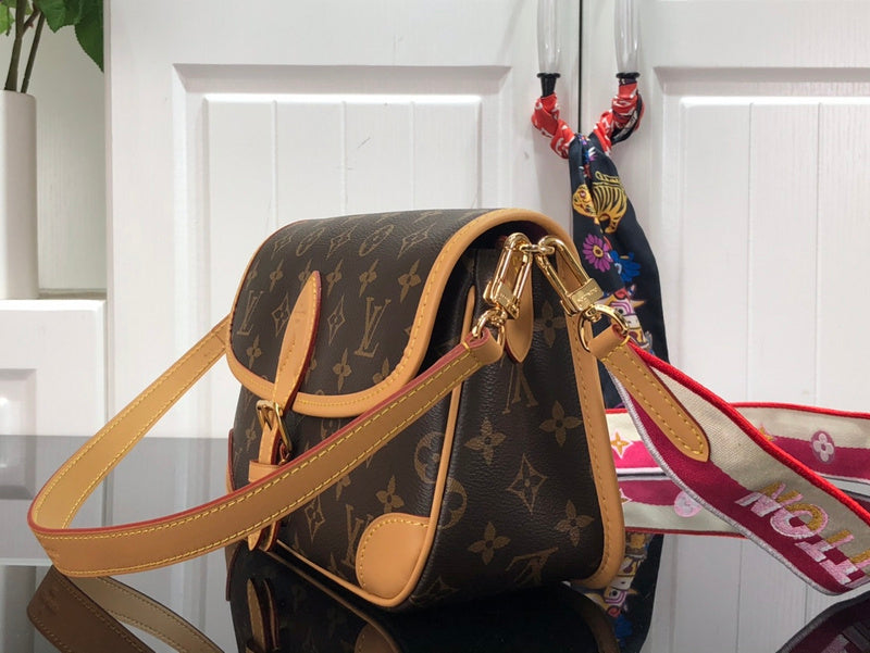 Fashion Lu-Vi bags - 2465