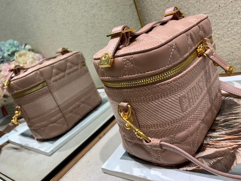 ELE - Dir Bags - 1937