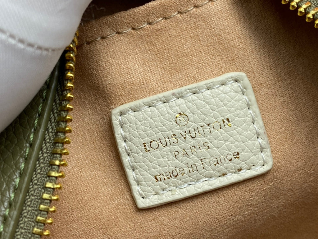 EN - Luxury Bags LUV 778