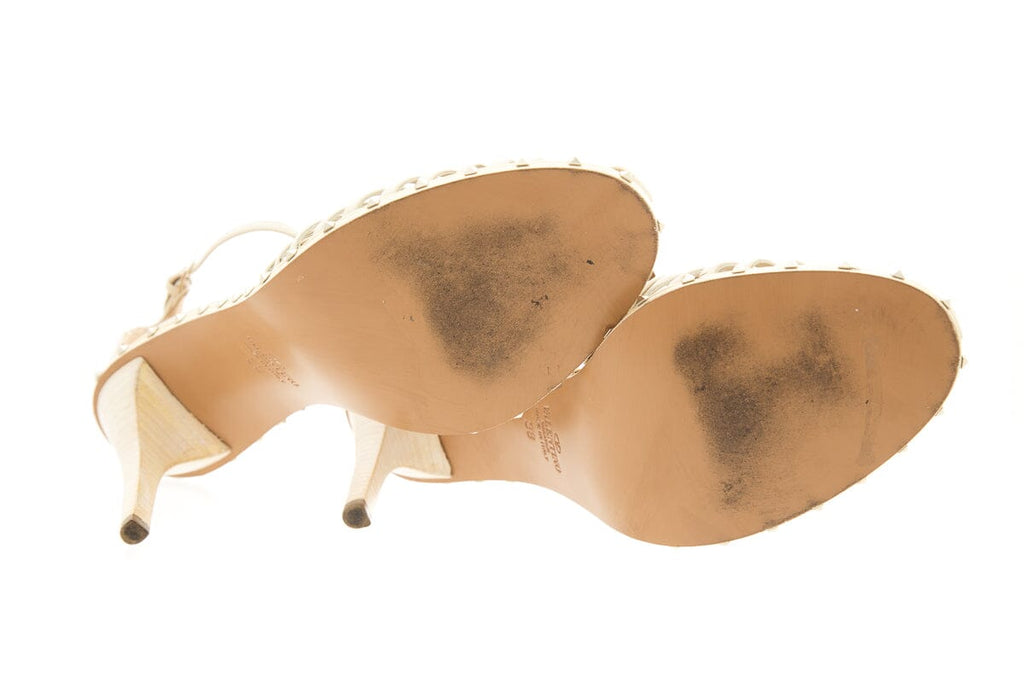 Valentino Garavani Rockstud Beige Heels SZ 38