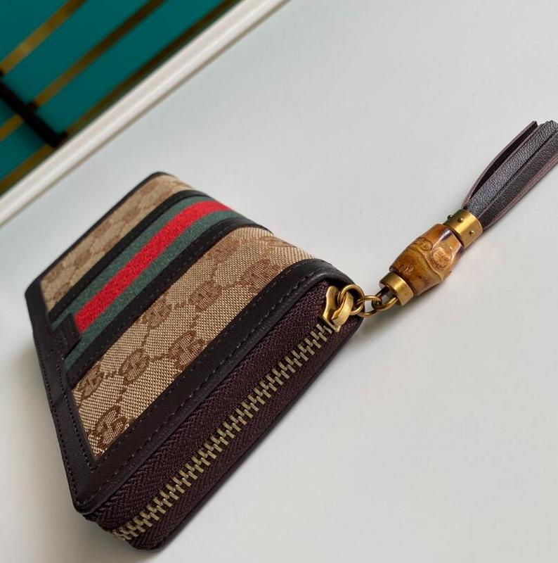 SAMC - Mix Wallets - 206