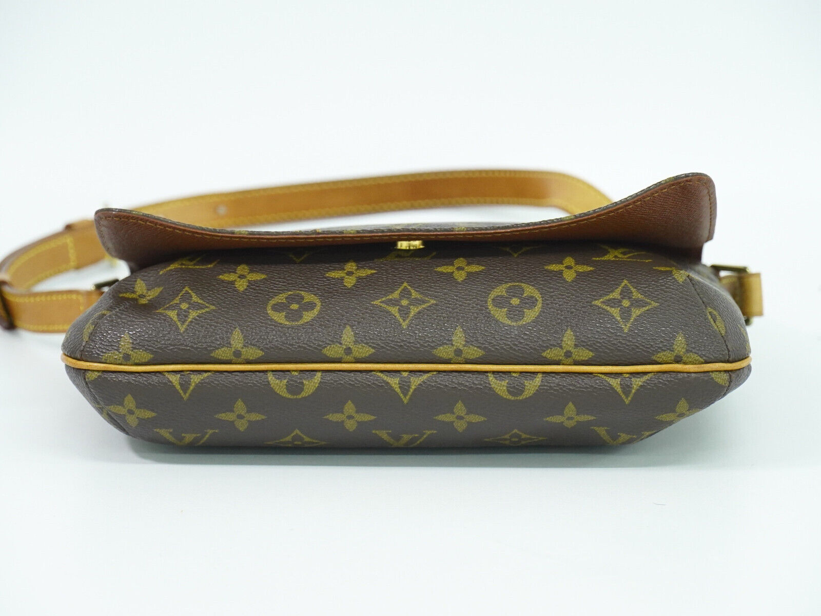 Louis Vuitton Musette Tango  Canvas Shoulder Bag