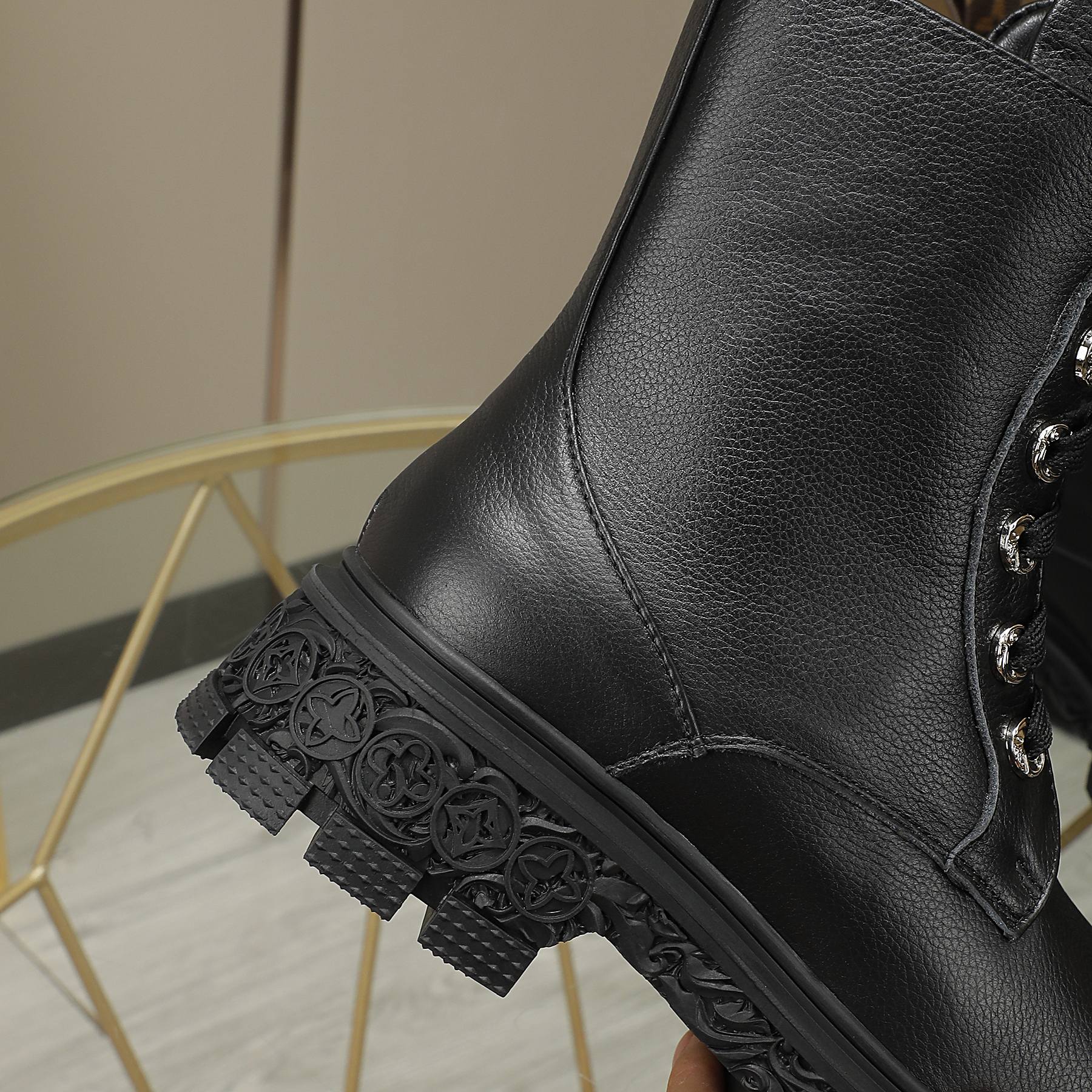 Premium  LUV BOOTS 036