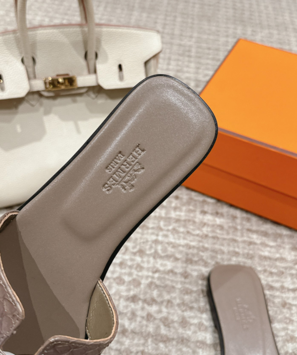 SAMC - HMS Women Shoes - 589