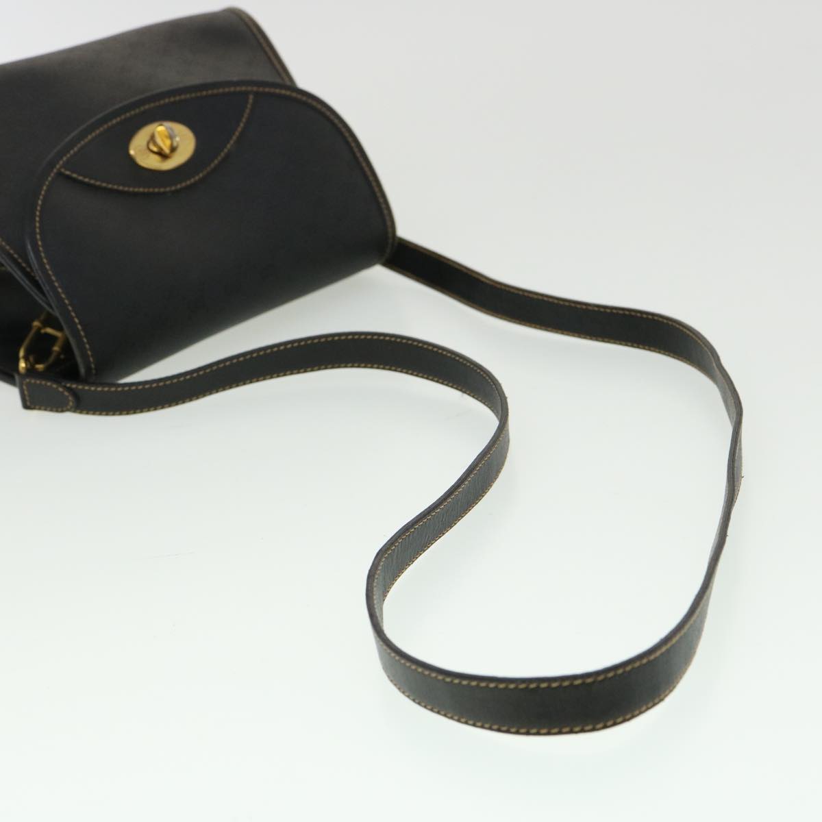 GUCCI Micro GG Canvas Turn Lock Shoulder Bag Black fm1814
