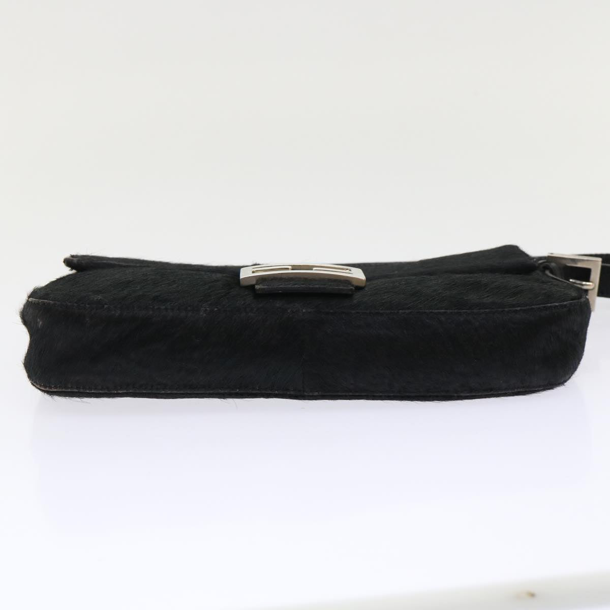 FENDI Mamma Baguette Shoulder Bag Harako leather Black fm2535