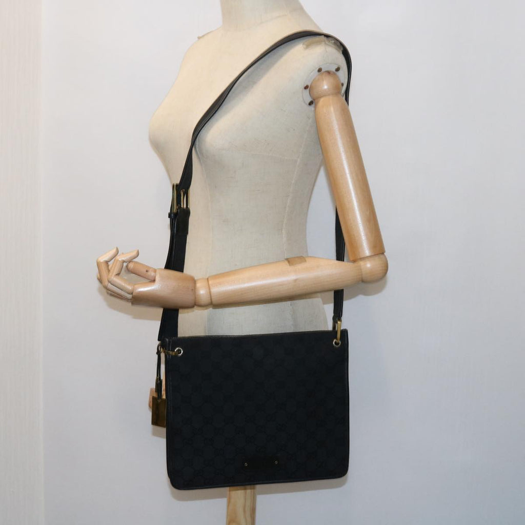 GUCCI GG Canvas Shoulder Bag Black 91762 fm2789