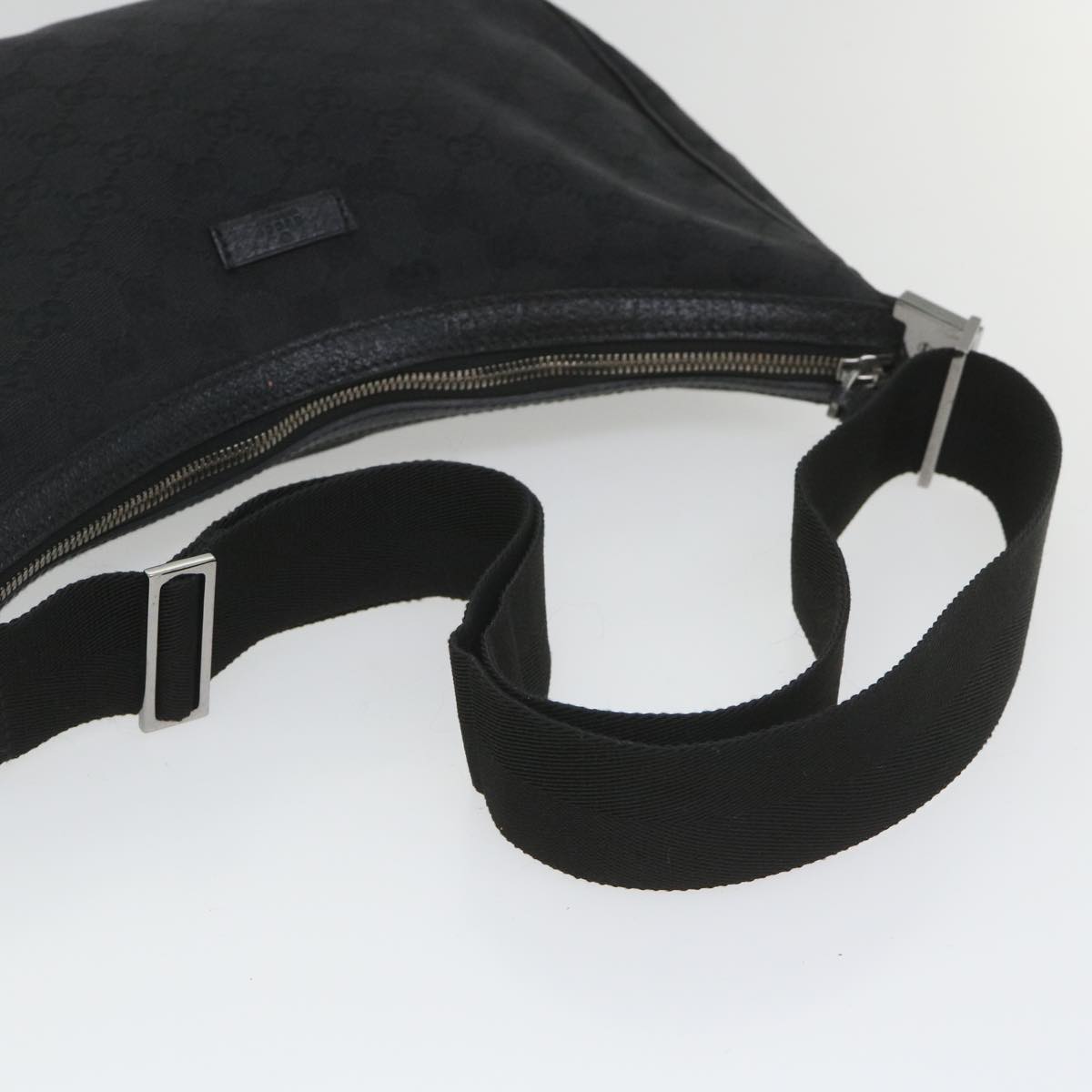 GUCCI GG Canvas Shoulder Bag Black 122790 fm2838
