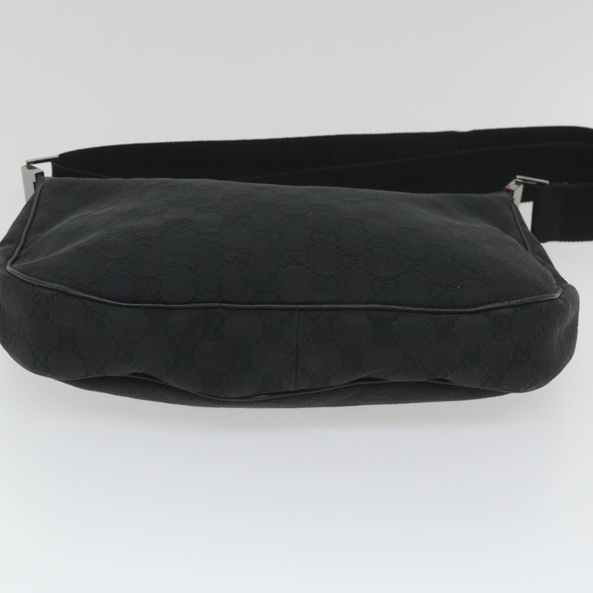 GUCCI GG Canvas Shoulder Bag Black 122790 fm2838