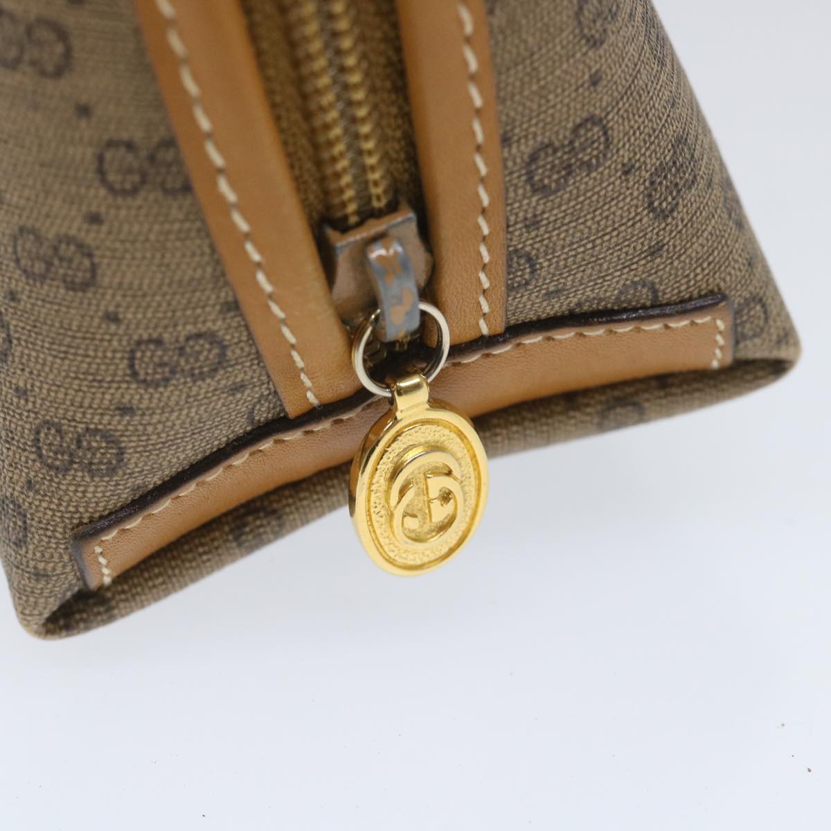 GUCCI Micro GG Canvas Pouch PVC Leather Beige fm2882