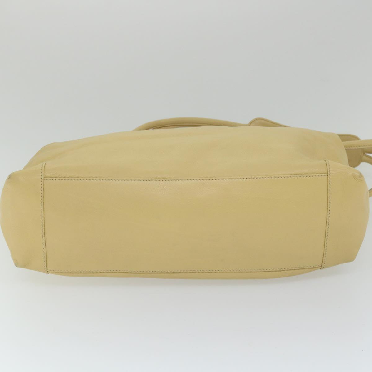 GUCCI Shoulder Bag Leather Beige 002 3754 0301 fm2883