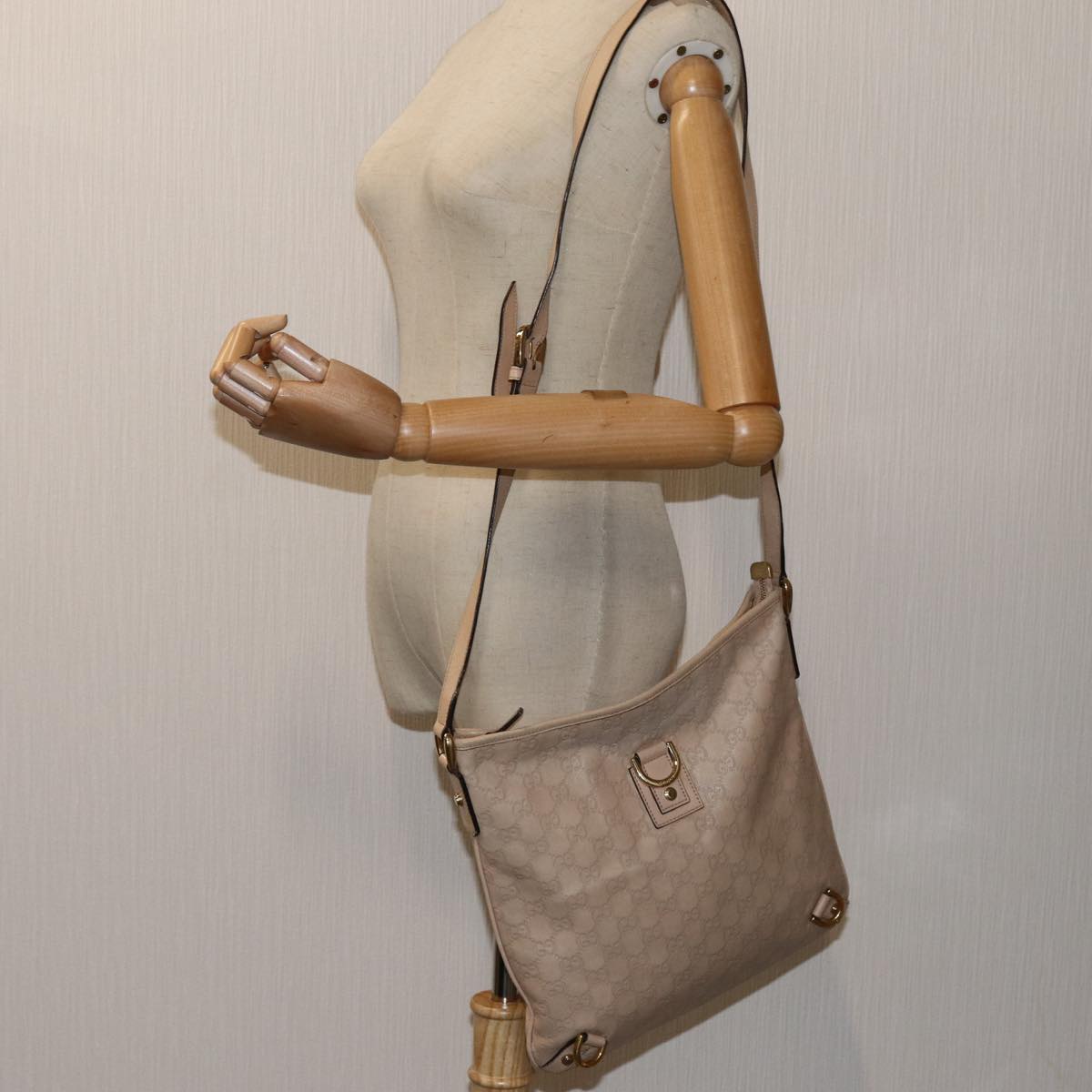 GUCCI GG Canvas Guccissima Abbey Shoulder Bag Beige 131326 fm3354