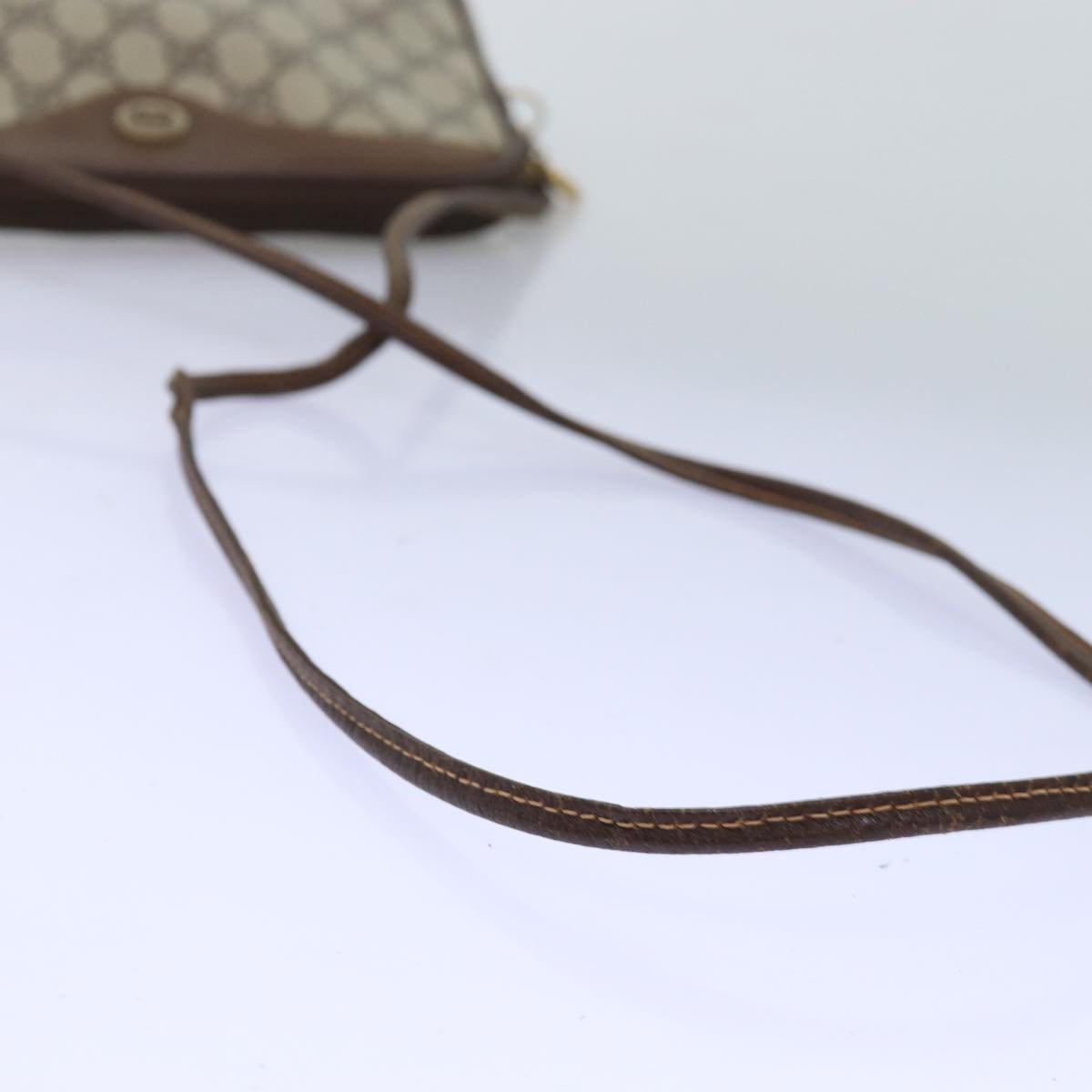 GUCCI GG Supreme Shoulder Bag PVC Beige 97 02 068 fm3411