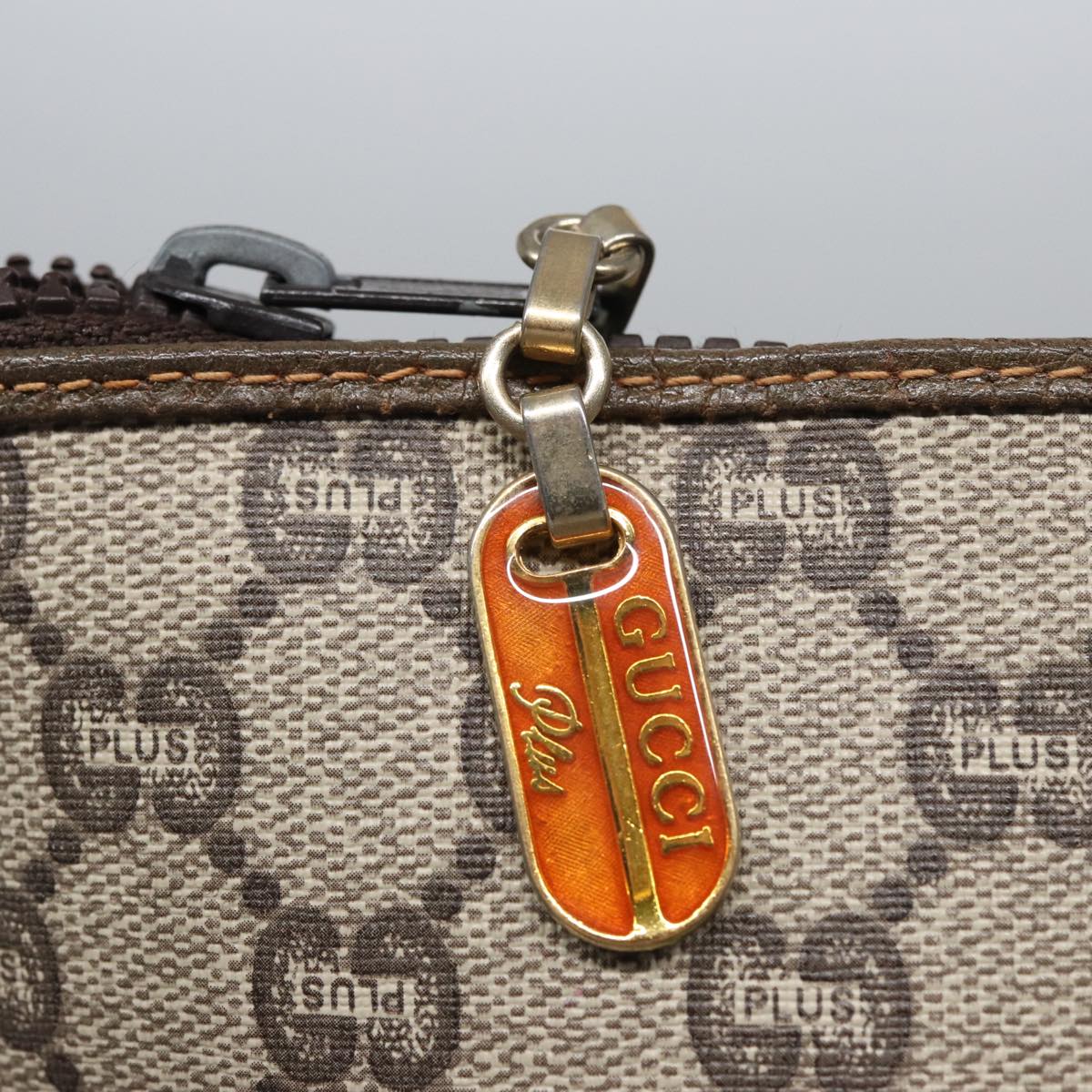 GUCCI GG Plus Supreme Clutch Bag PVC Beige fm3504