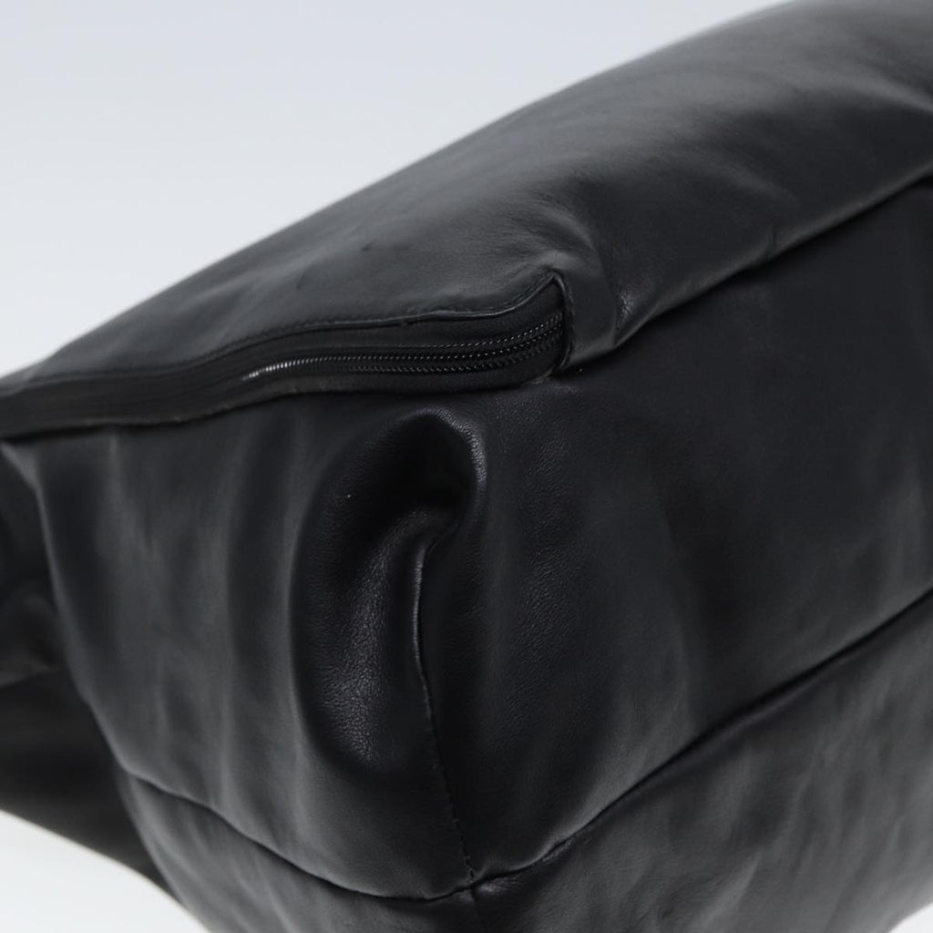 GUCCI Shoulder Bag Leather Black fm3542