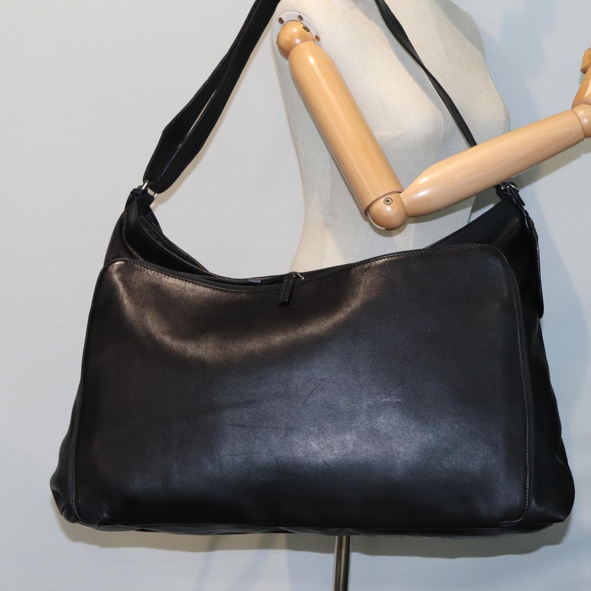 GUCCI Shoulder Bag Leather Black fm3542