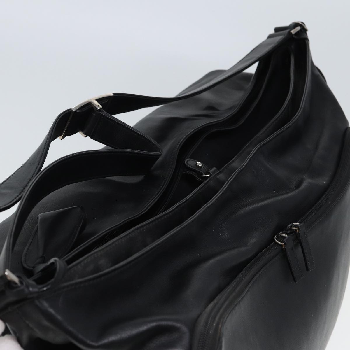 GUCCI Shoulder Bag Leather Black fm3542