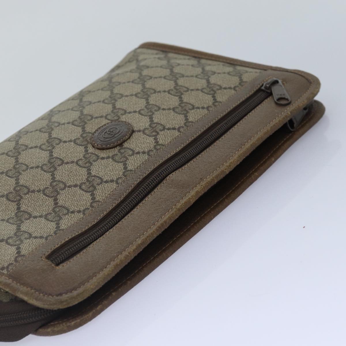 GUCCI GG Supreme Clutch Bag PVC Leather Beige 111 01 037 fm3789
