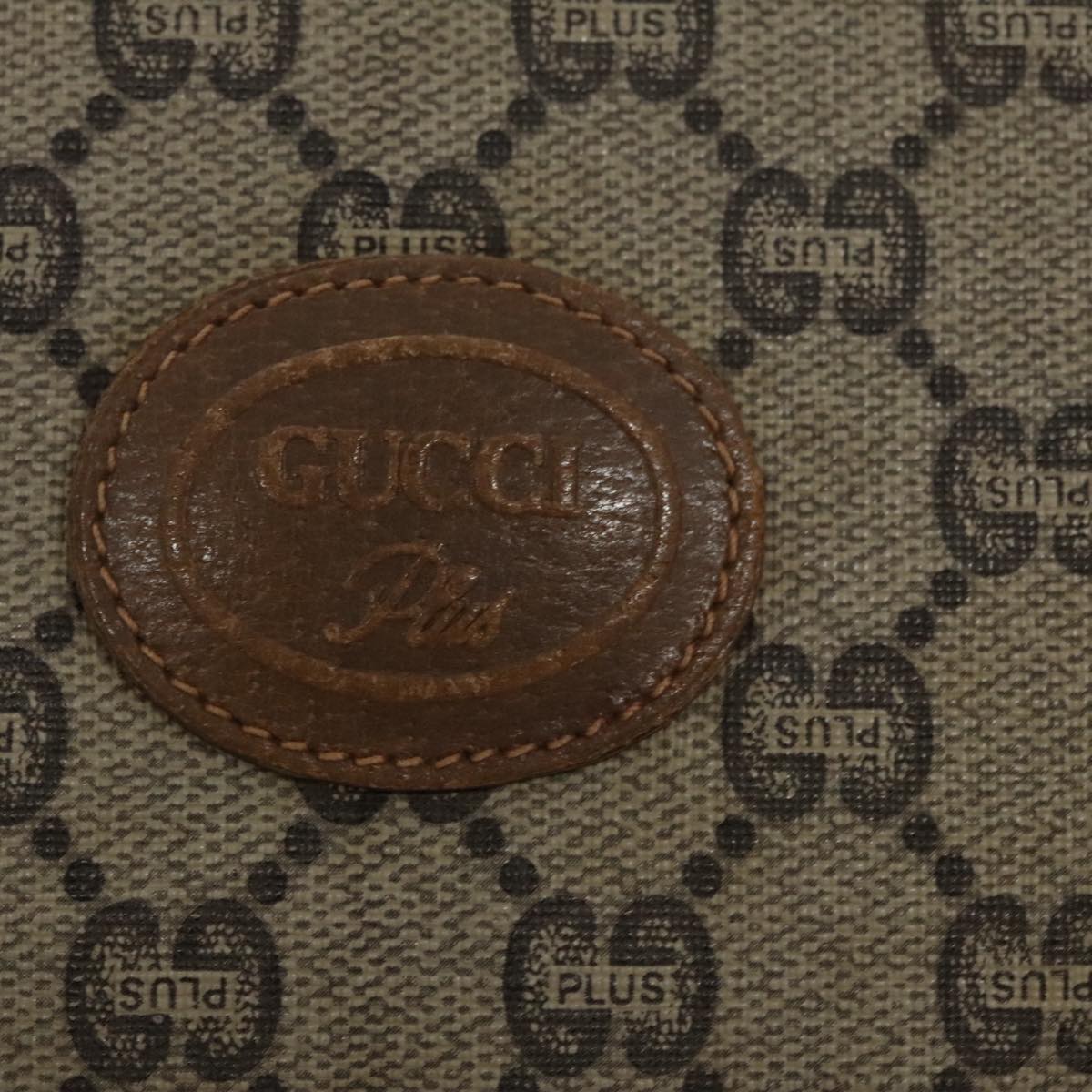 GUCCI GG Plus Supreme Clutch Bag PVC Leather Beige fm4064