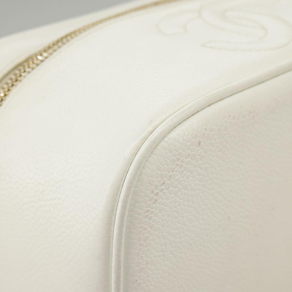 CHANEL COCO Mark vanity Pouch Caviar Skin White Gold CC fm4164