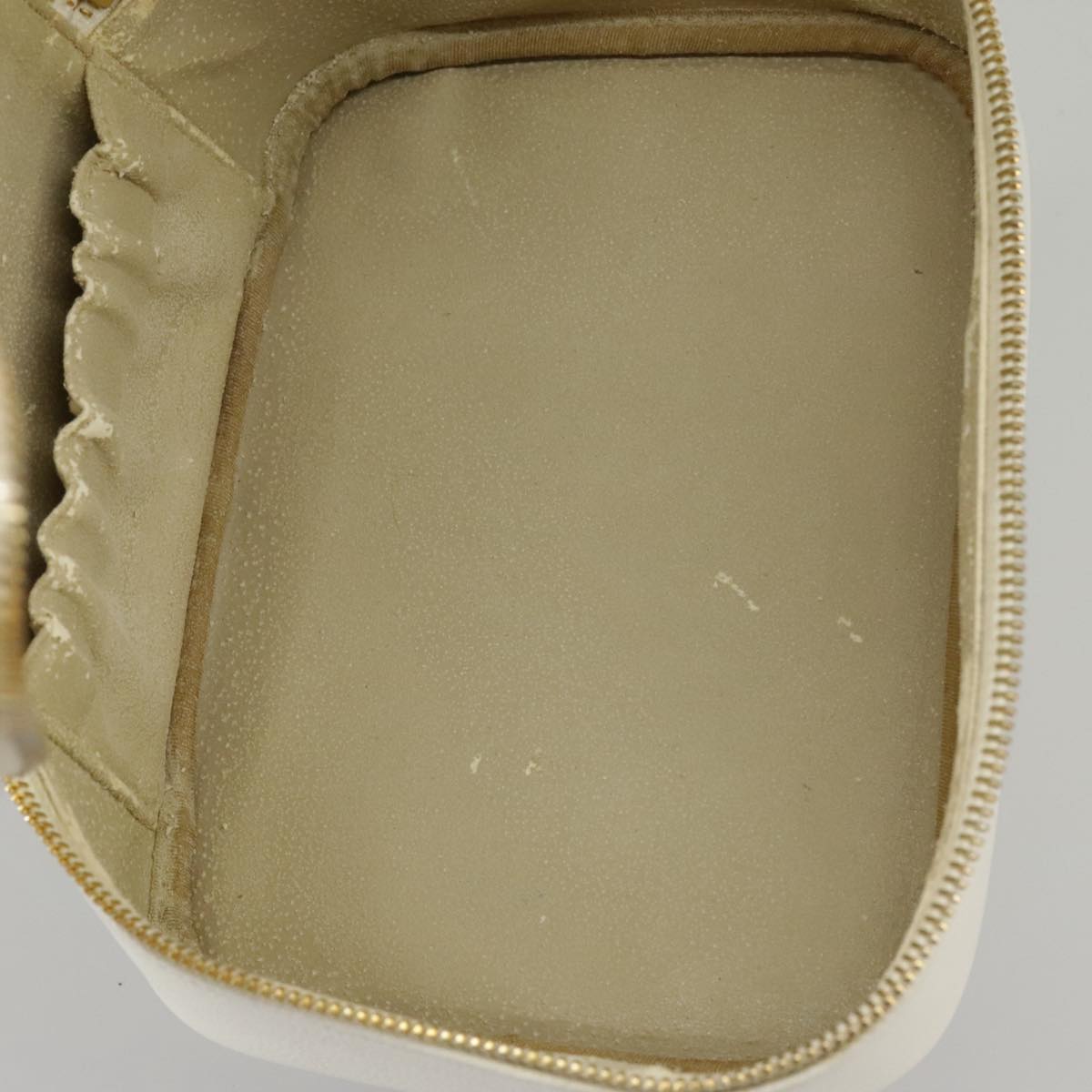 CHANEL COCO Mark vanity Pouch Caviar Skin White Gold CC fm4164