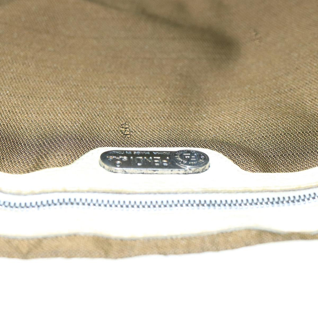 FENDI Chain Shoulder Bag Leather White Silver fm4231