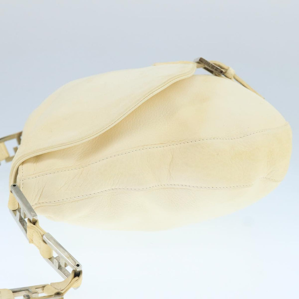 FENDI Chain Shoulder Bag Leather White Silver fm4231