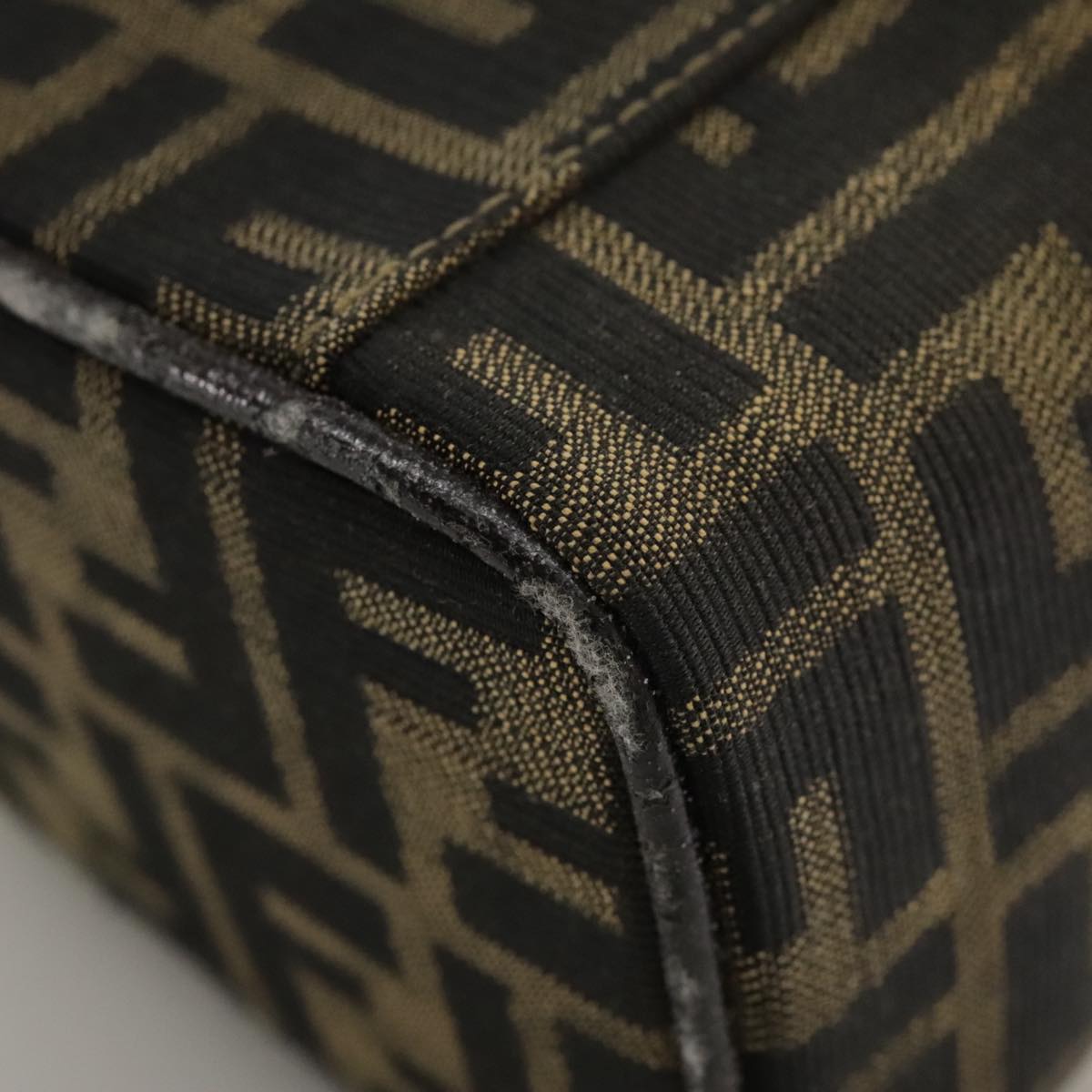 FENDI Zucca Canvas Vanity Pouch Brown Black fm4232
