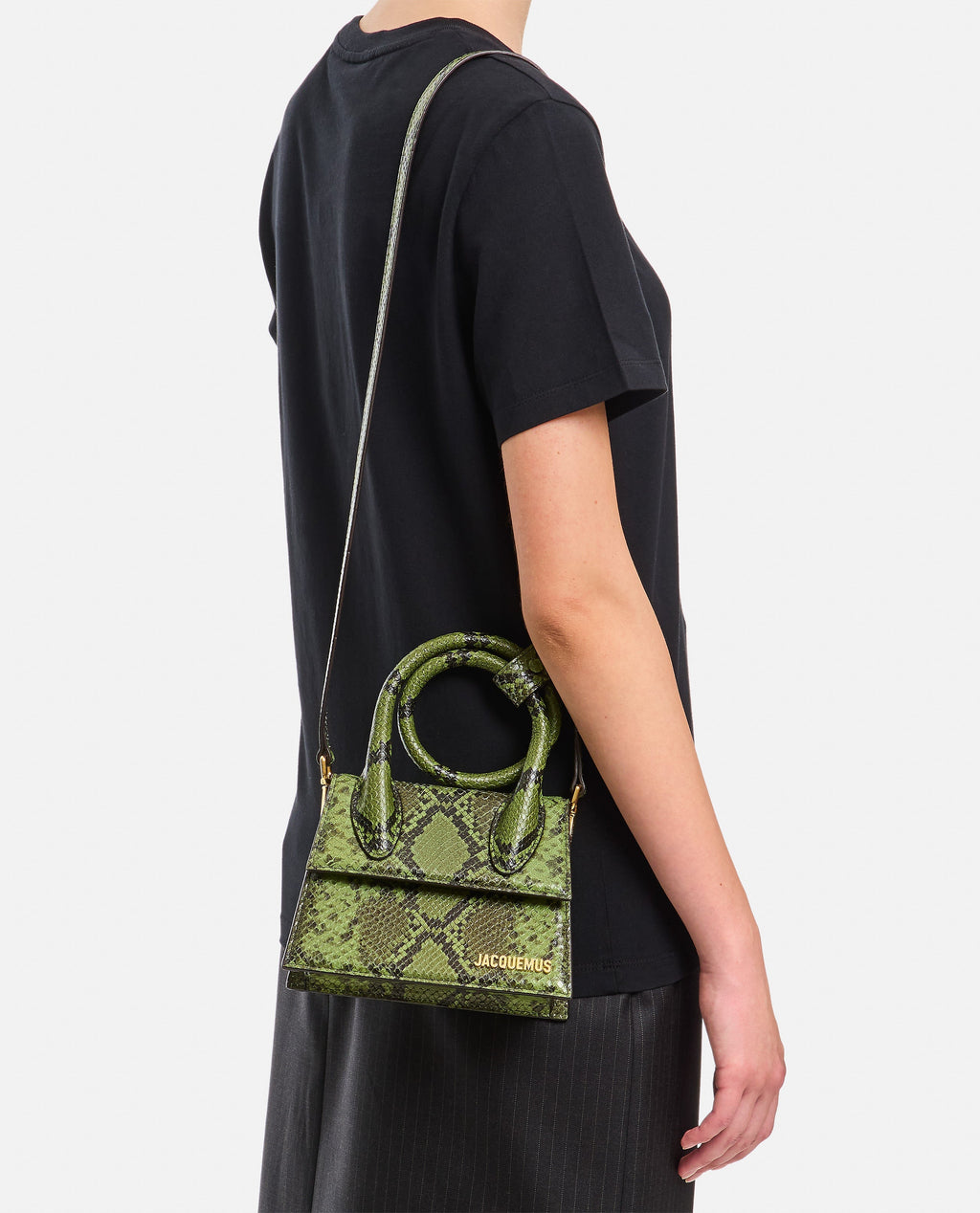 Jacquemus Women Le Chiquito Noeud Leather Shoulder Bag