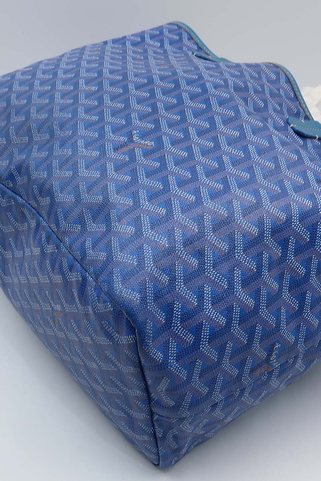 Chevron Saint Louis PM Tote Blue
