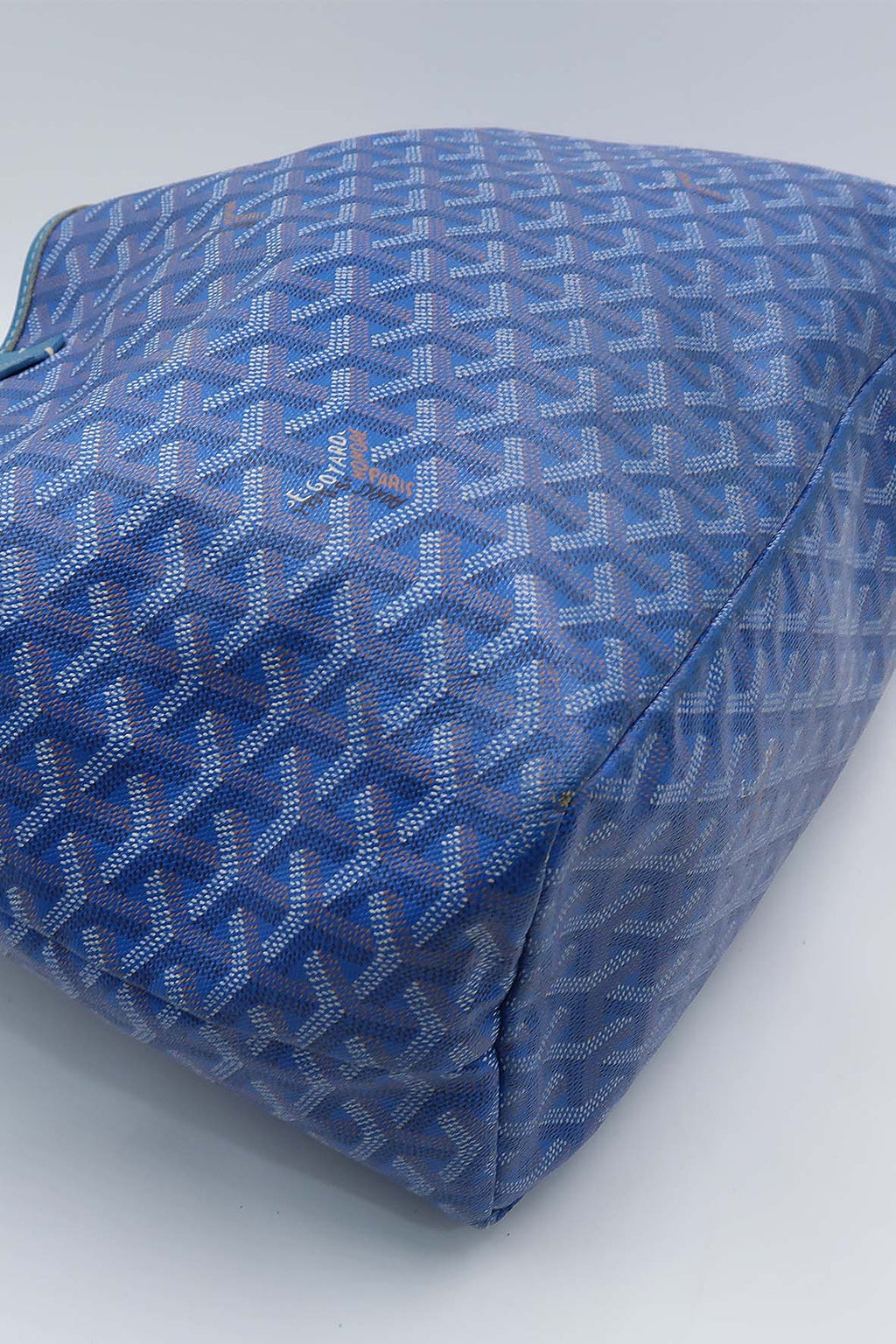 Chevron Saint Louis PM Tote Blue