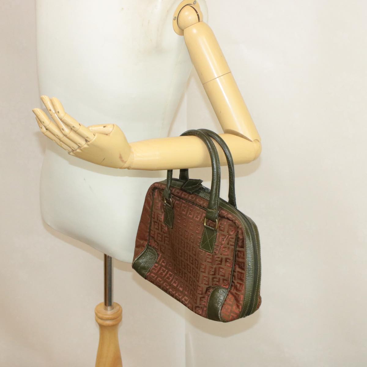 FENDI Zucchino Canvas Hand Bag Brown am060g