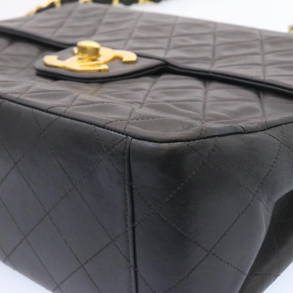 CHANEL Big Matelasse Flap Chain Shoulder Bag Lamb Skin Black Gold am1276gA
