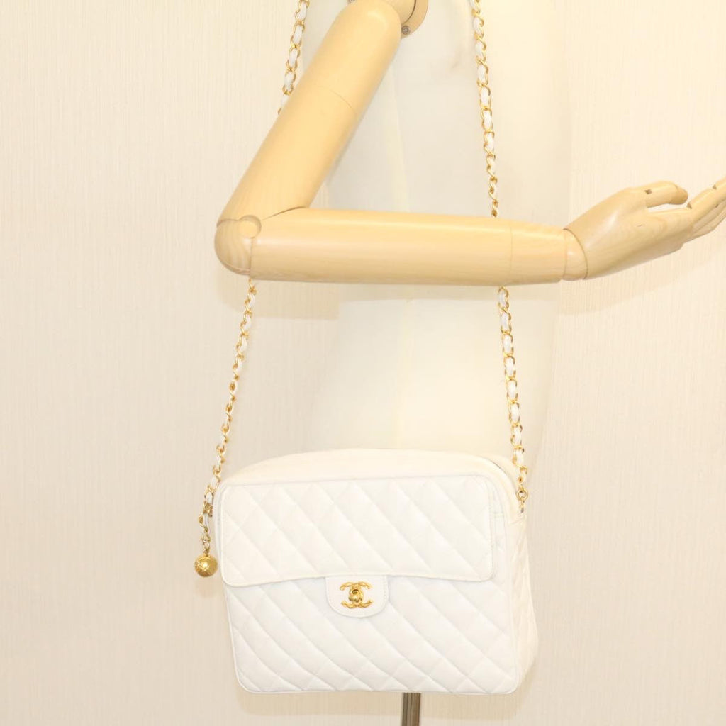 CHANEL Matelasse Chain Shoulder Bag Caviar Skin Gold White CC am1370gA