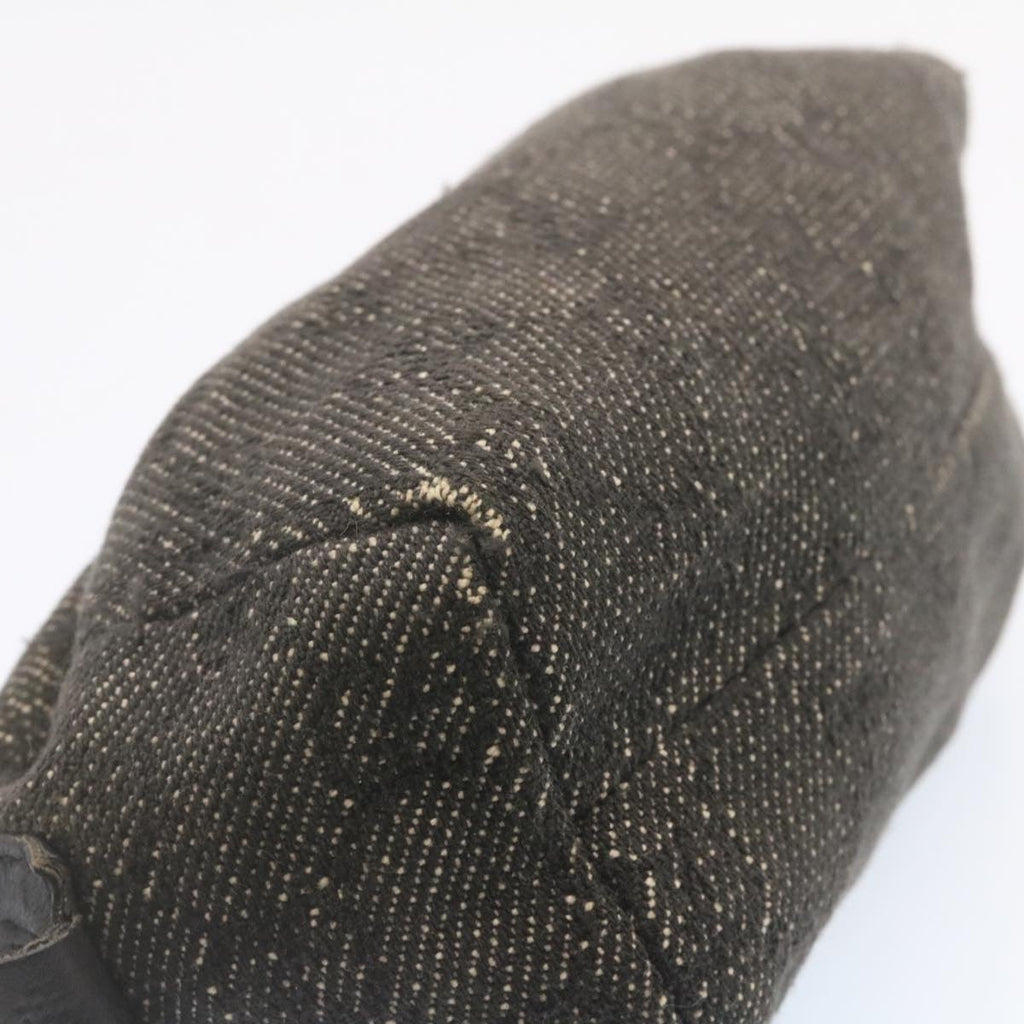GUCCI GG Canvas Cosmetic Pouch Black am1504g