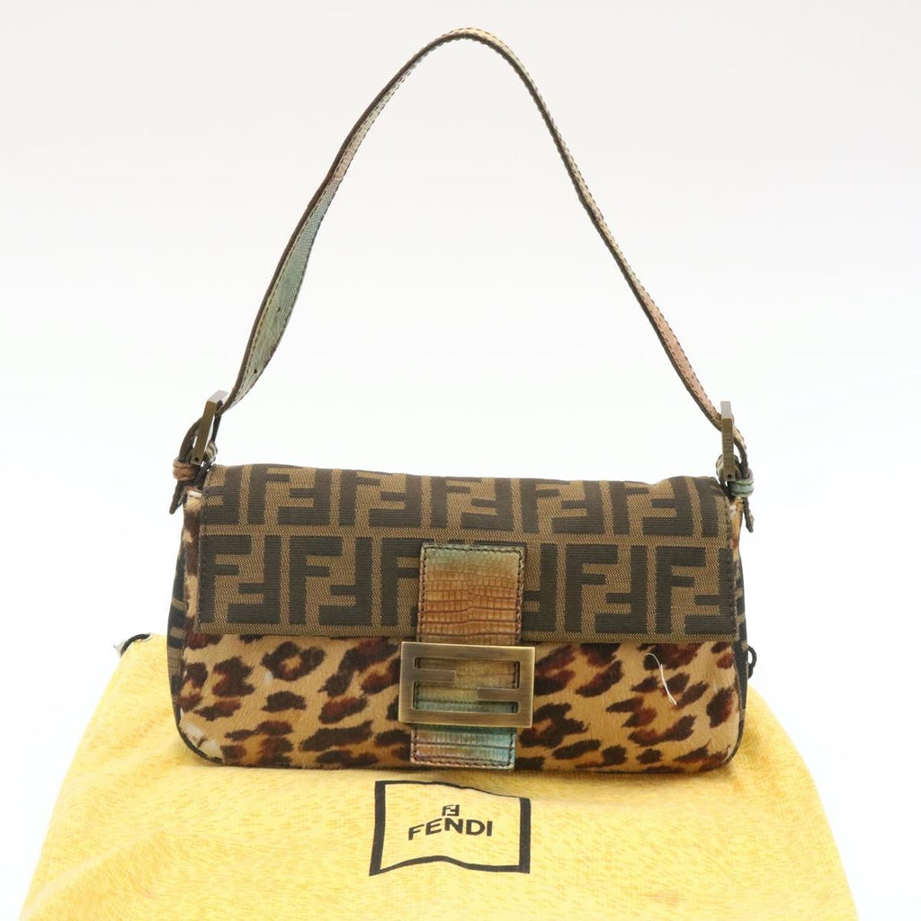 FENDI Zucca Canvas Leopard Mamma Baguette Shoulder Bag Brown Black am1632gA