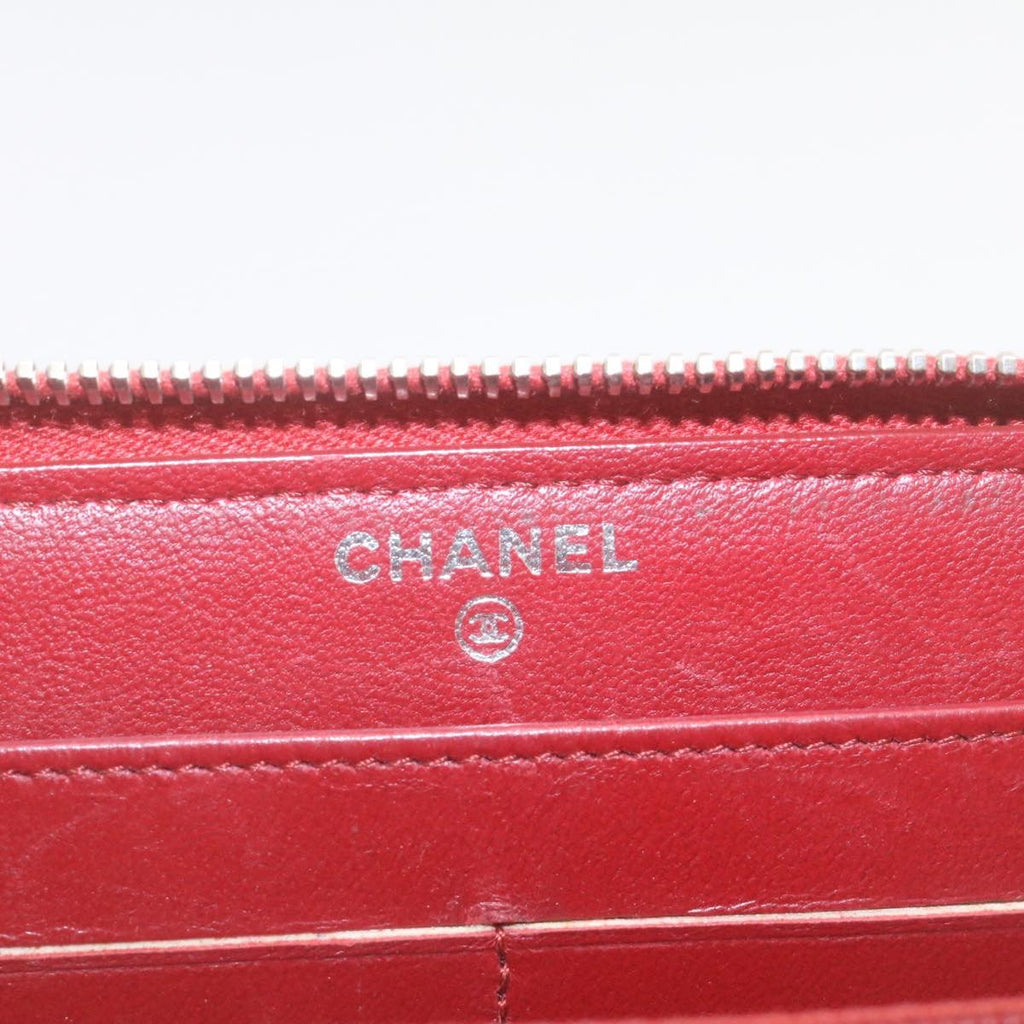 CHANEL Matelasse Wallet Lamb Skin Red CC am2154gA
